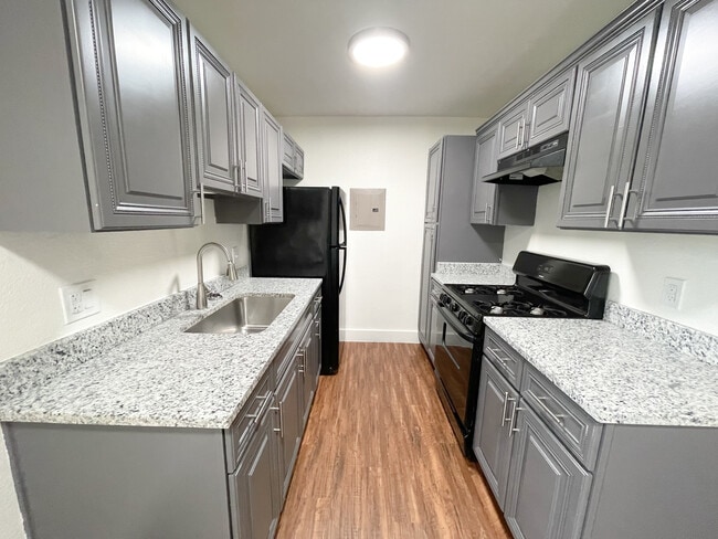 Photo - Saginaw Station