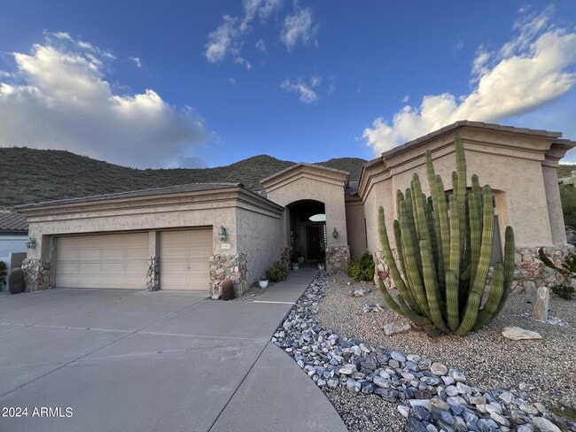 Building Photo - 11467 E Sweetwater Ave