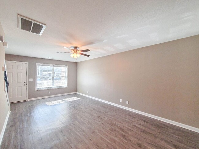 Photo - Pet Friendly Two Bedroom!