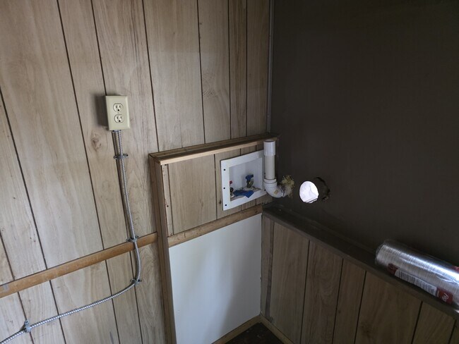 Photo - 211 W Main St