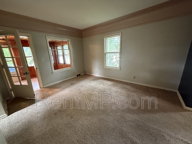 Photo - 524 N Kinney Ave