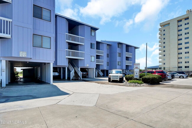 Photo - 1311 Lake Park Blvd S Condo Unit 10b