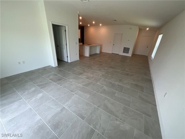 Photo - 3850 Treasure Oak Wy