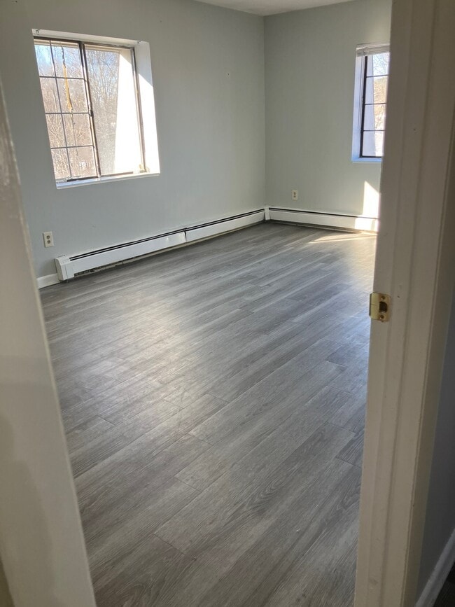 Photo - 119 Grove St Unit 241