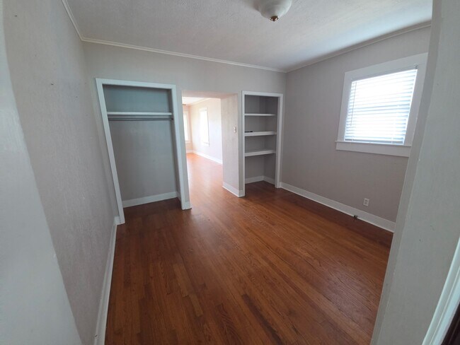 Photo - 5208 Bernardo De Galvez Ave