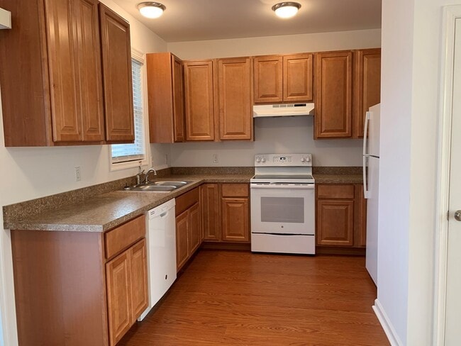 Photo - 37287 Long Boat Ct