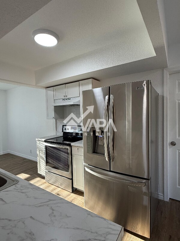 Photo - 8350 Hastings