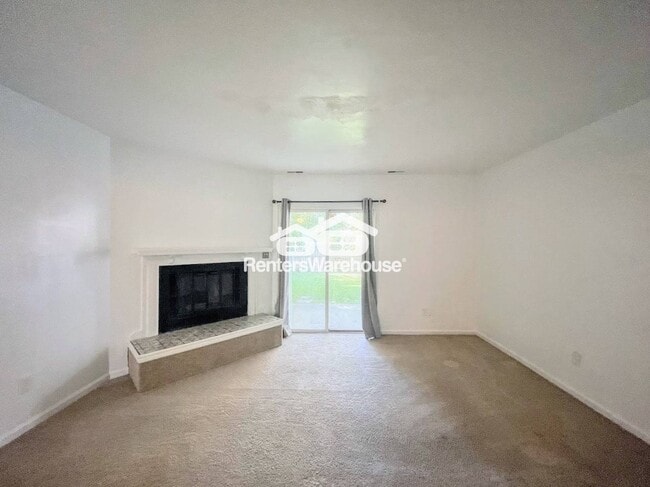 Photo - 1640 Fairfax Dr