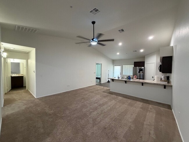 Photo - 3 BEDROOM HOME IN DESERT SKY!