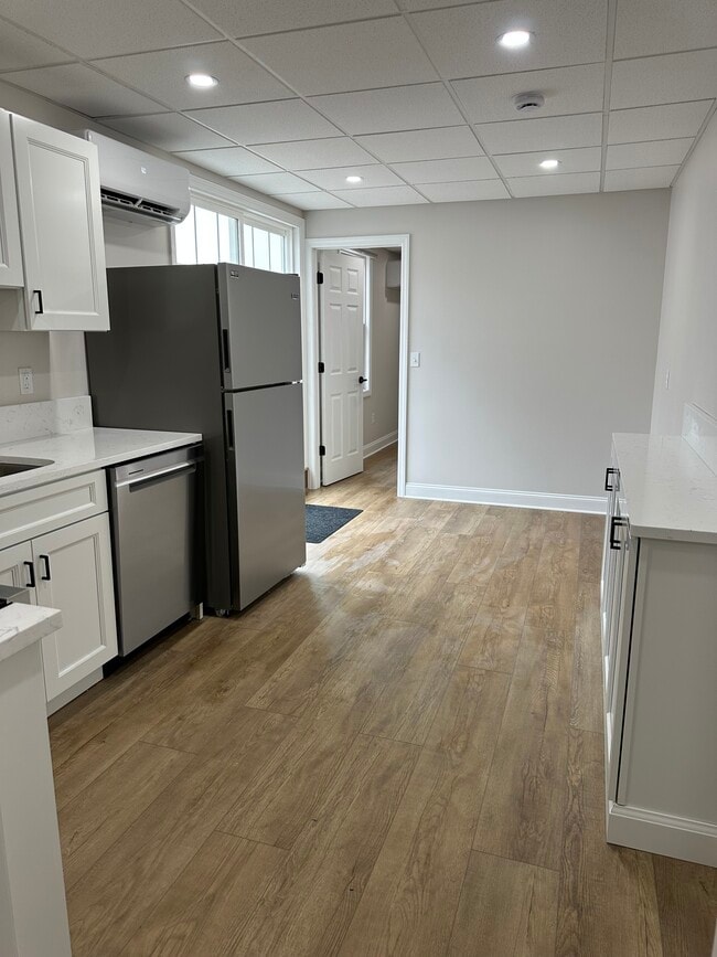 Photo - 4285 Hollywood Blvd Unit 2