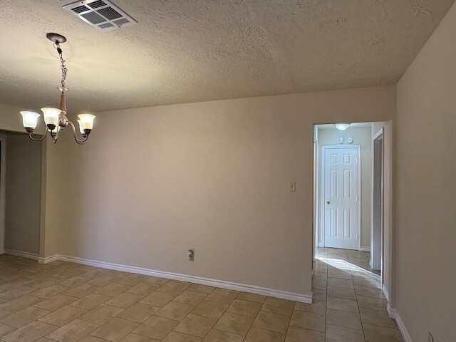 Building Photo - 1202 Kathy St