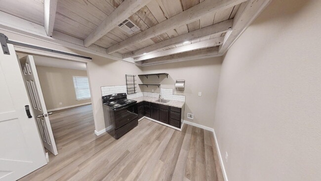 Photo - Fully Remodeled & Ready to Rent – Modern C...