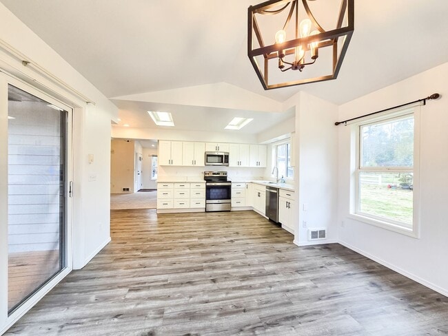 Photo - Modern 3BD 2BA Rambler