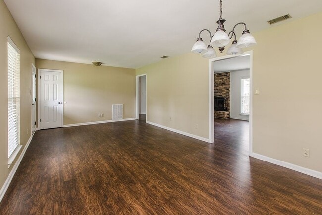 213 Cherokee Trail