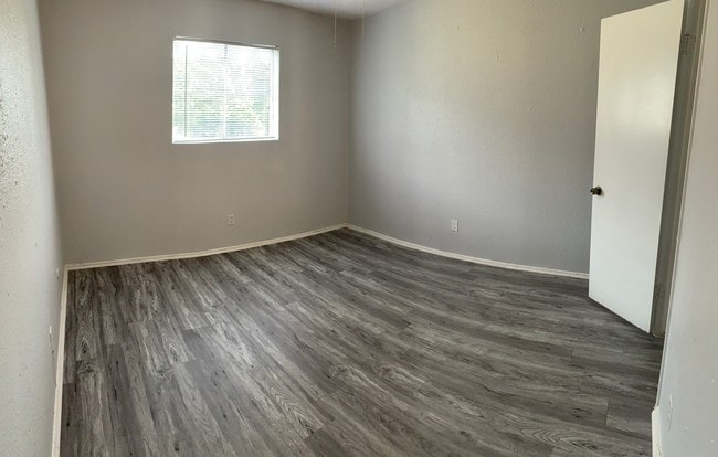 Photo - Sycamore Gardens