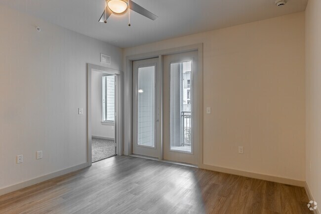 A1 1BR, 1BA - 786SF - Living Room