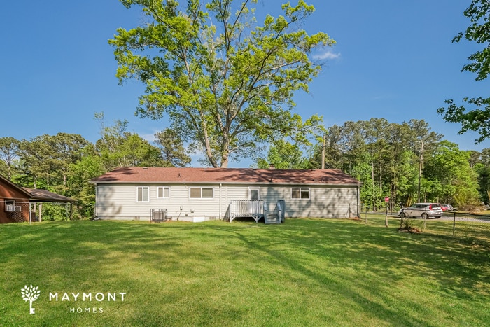 Photo - 5530 Burrus Ln