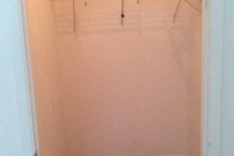 Walk-in Closet - 2715 Joseph Ave Unit 2