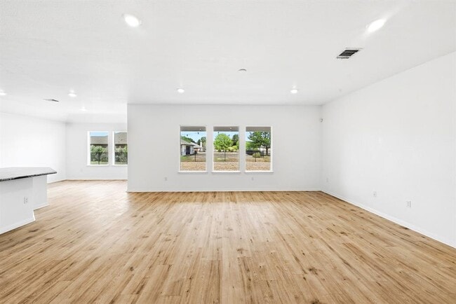 Photo - 120 Loon Dr