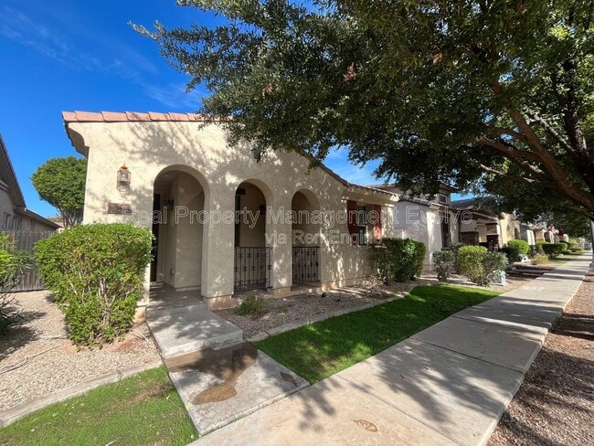 Building Photo - 3454 E Constitution Dr