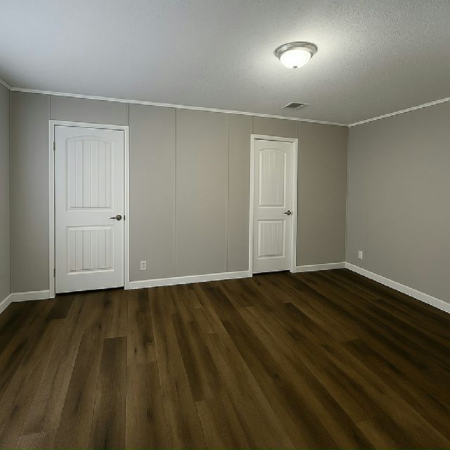 Photo - 208 Barrow St