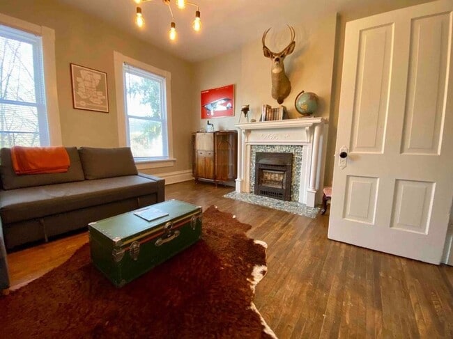 Photo - 35 Latta Ave