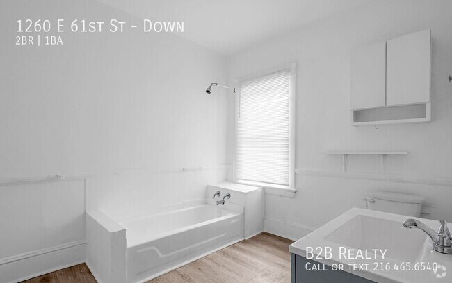 Building Photo - 1260 E 61st St Unit Down Rental