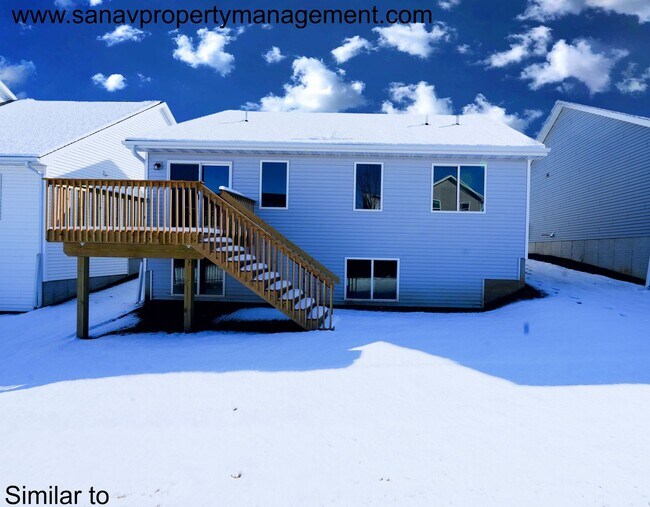 Photo - Beautiful 3 Bed Ranch Home w/ fully finished basement in Prime Norwalk Location