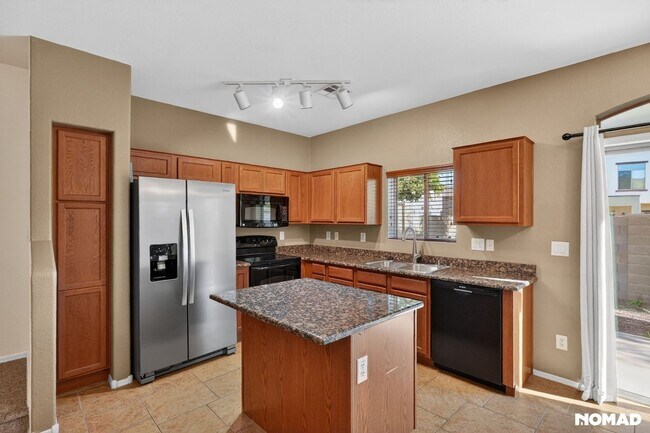 Photo - 2725 E Mine Creek Rd