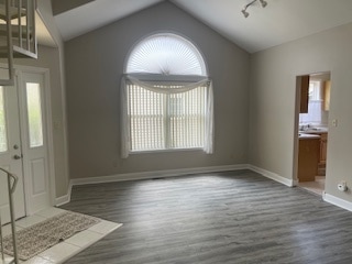 Building Photo - 1702 Beech Dr