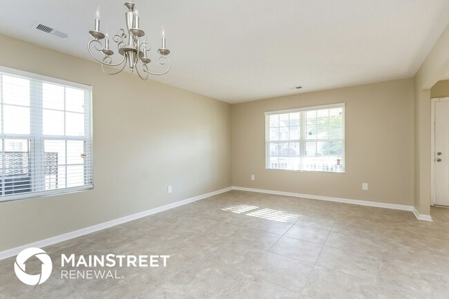 Photo - 7287 Walton Hl