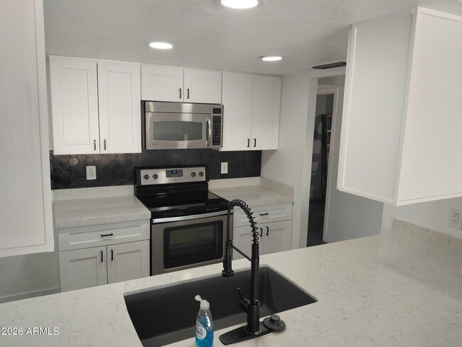 Photo - 3903 S Juniper St