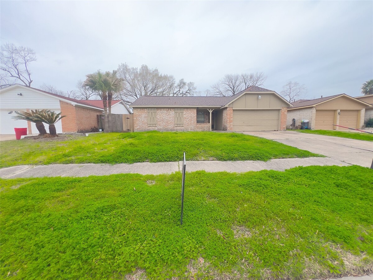 Photo - 430 Breeze Park Dr
