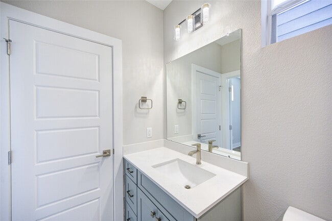 Photo - 3404 Rawley St