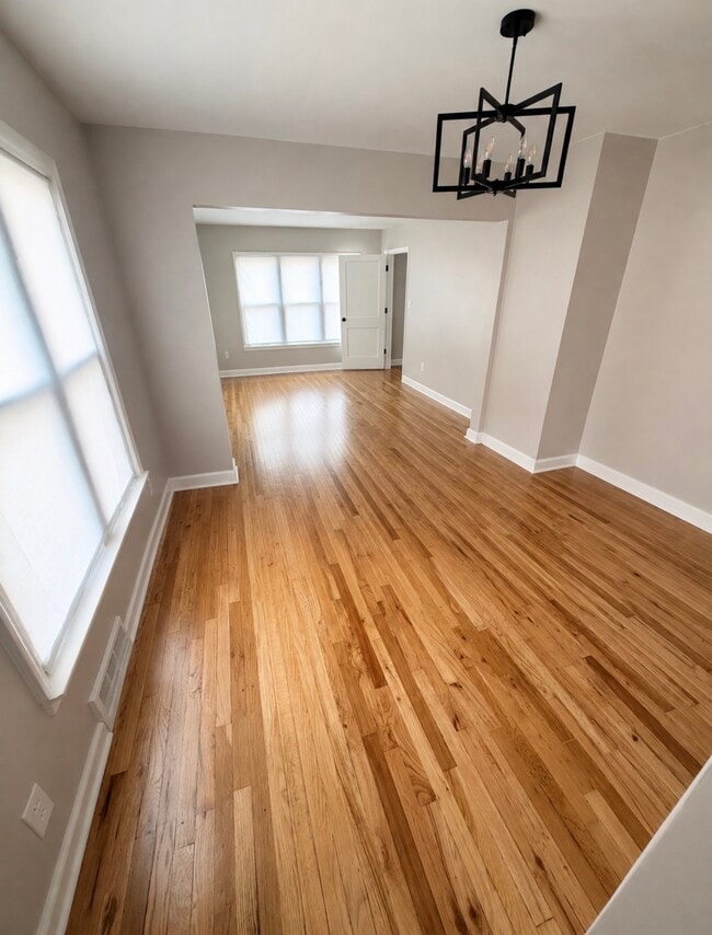 306 Dwight St