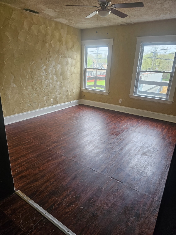 Photo - 6805 Clark Ave