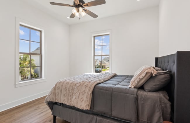 Photo - 115 Gaunt Ln