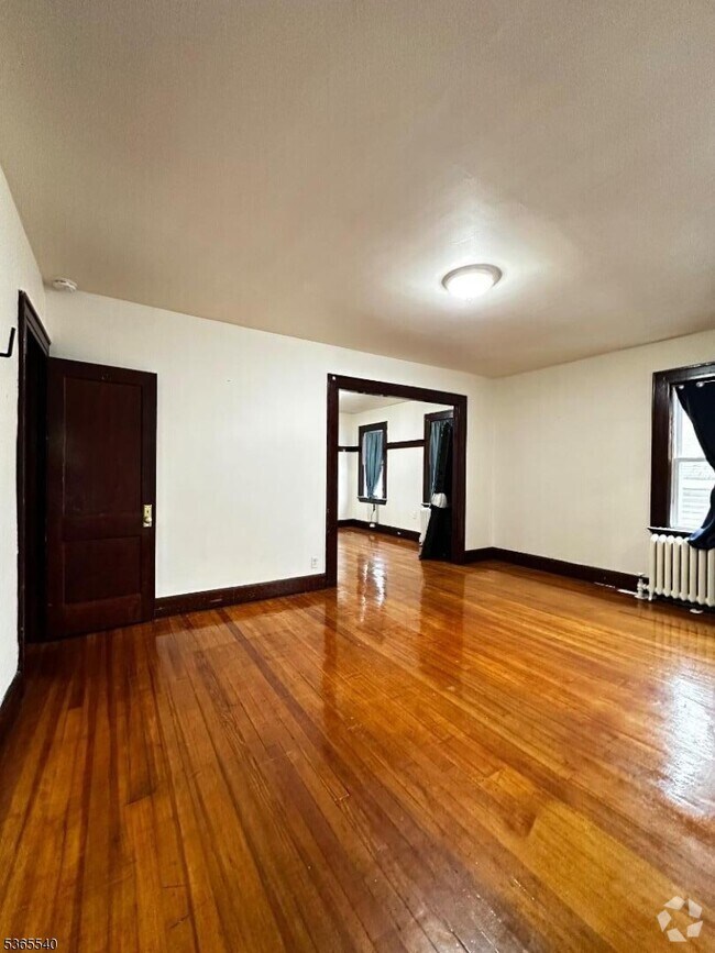 Building Photo - 40 Linden Ave Unit 1 Rental