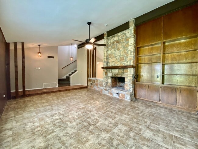 Photo - 7219 Scenic Brook Dr