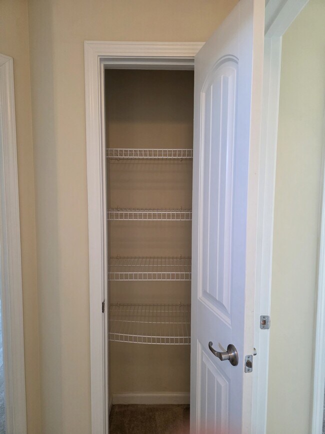 Photo - 159 Chapel Lake S