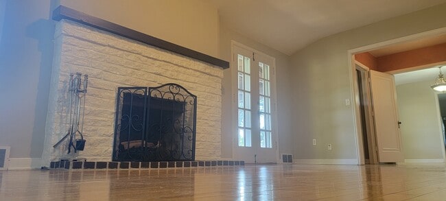 Photo - 19101 Delton Ave