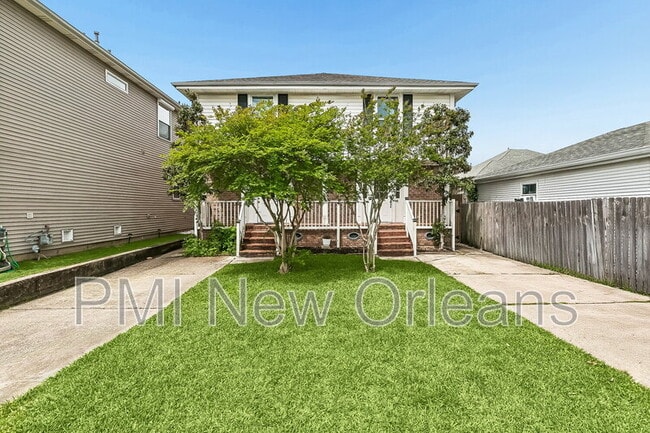 Photo - 6468 Avenue B