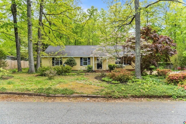 Building Photo - 9201 Rattlesnake Rd