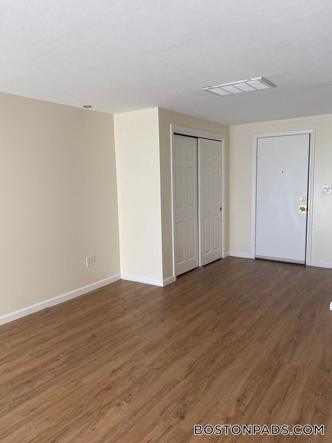 Photo - 4000 N Main St Unidad 1