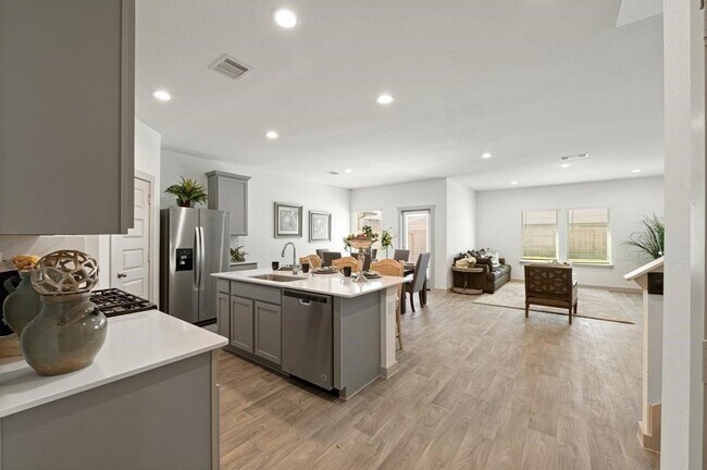 7214 Sunset Crk Dr