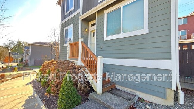 Photo - 2523 Filbert Ave