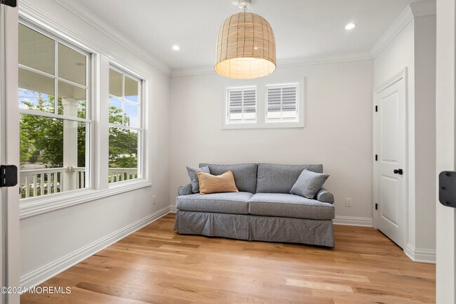 Photo - 555 Sussex Ave