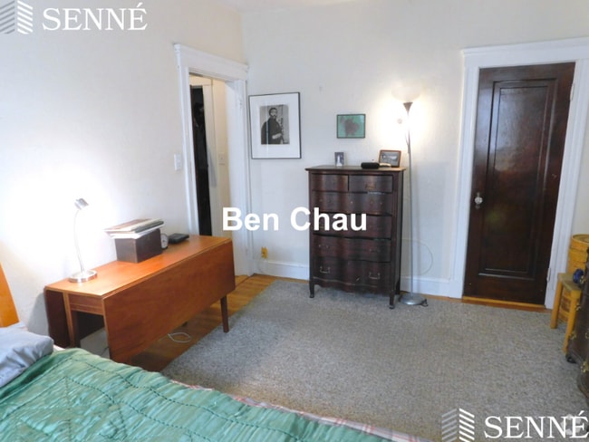 Building Photo - 36 Linnaean St Rental