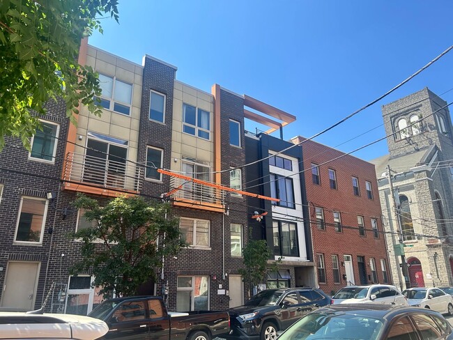 Photo - OPEN HOUSE 07-24-26 3PM Beautiful Bi-level Condo with Amazing Roof Top Deck
