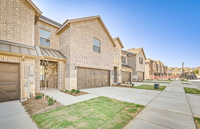 4256 Mingo Dr